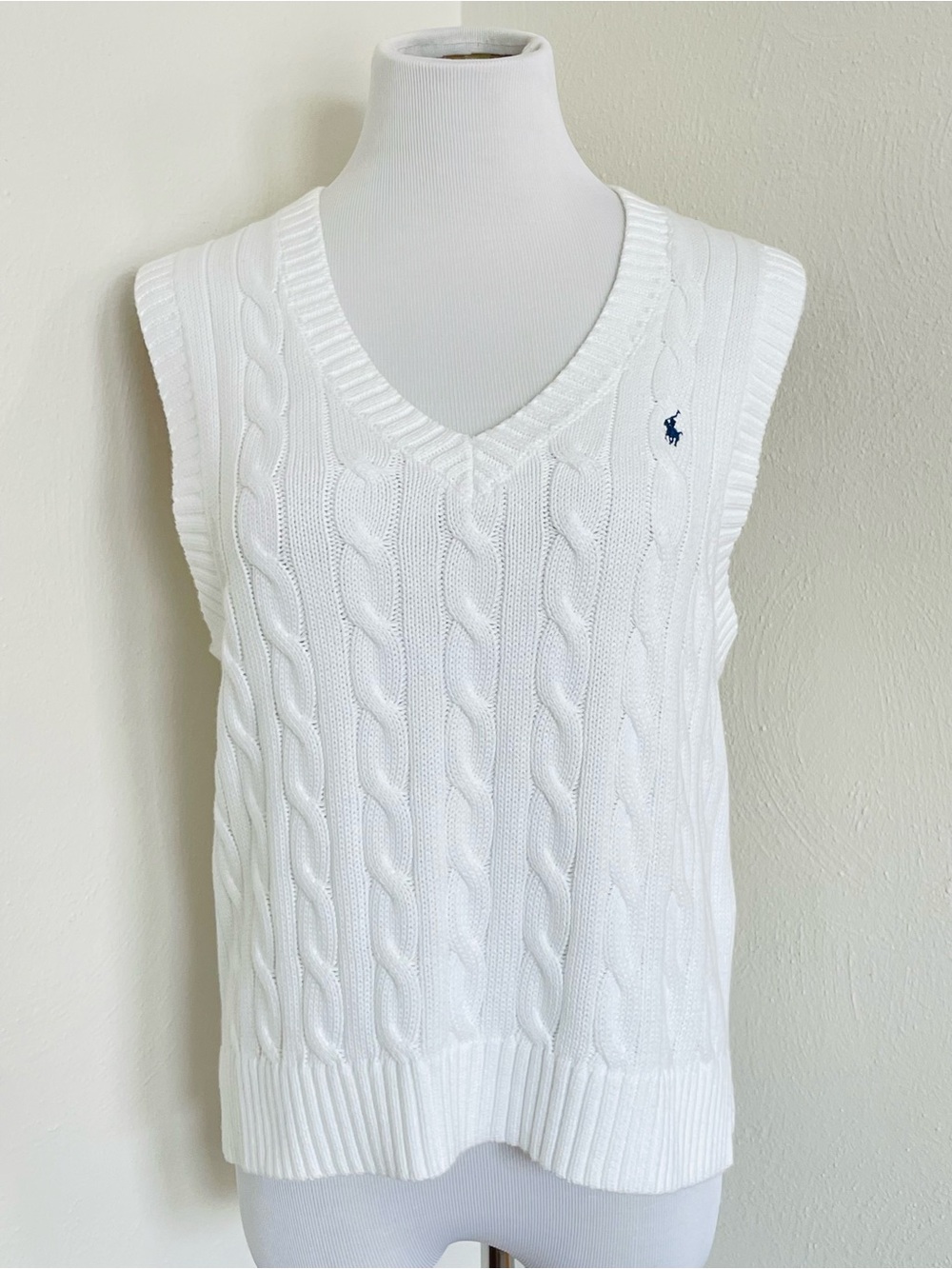 NWOT Polo Ralph Lauren White Cable-Knit Cotton Sweater Vest Medium - Picture 2 of 12